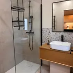 Duplex Neuf Et Cosy Vue Mont Des Cats アパート Météren